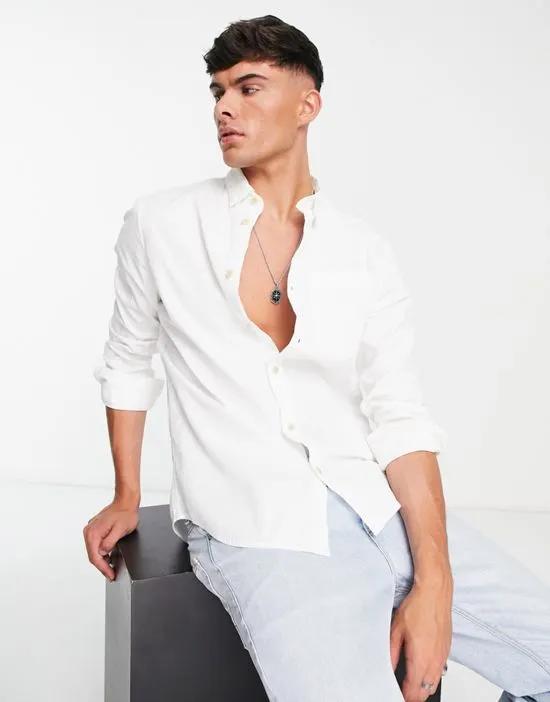 1 pocket stitch shirt in white