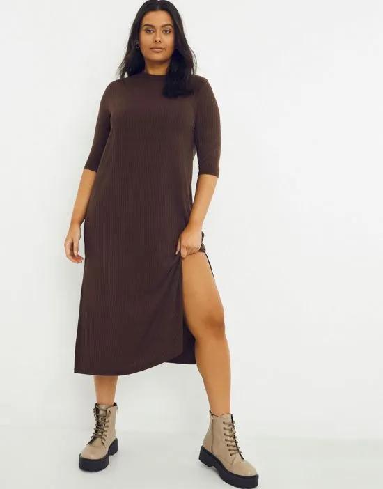 3/4 sleeve ribbed T-shirt midi dress with side slit detail in chocolate