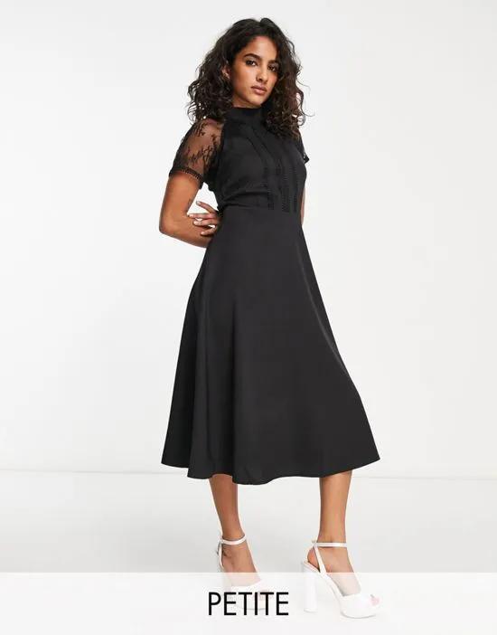 a line midi dress in lace black