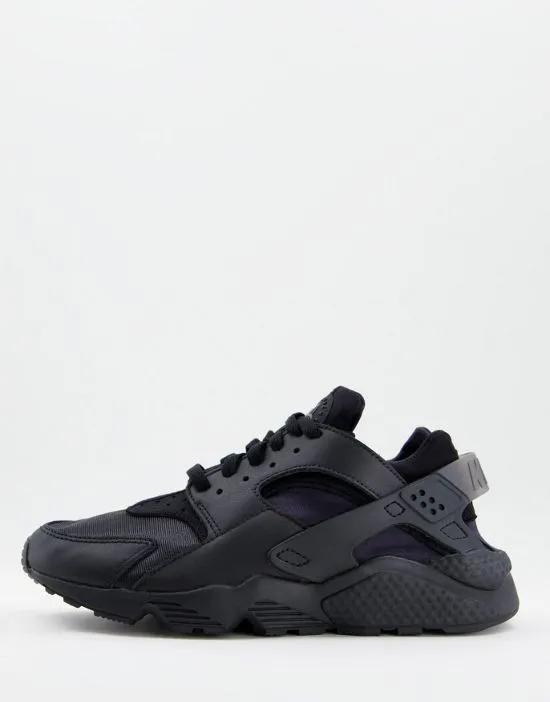 Air Huarache sneakers in triple black