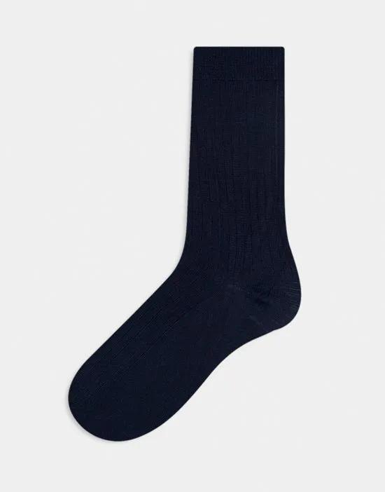 ankle socks in shiny rib in navy