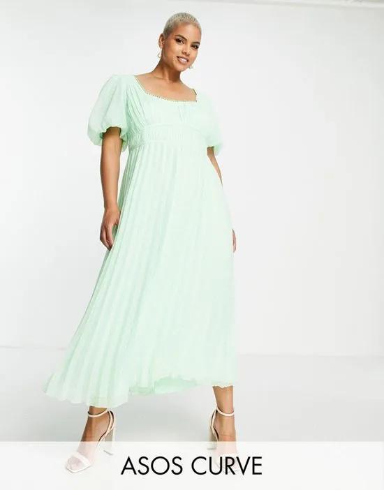 ASOS DESIGN Curve puff sleeve pleated textured midi dress with scallop trim in pastel green