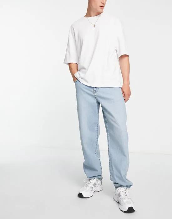 baggy jeans in light wash blue
