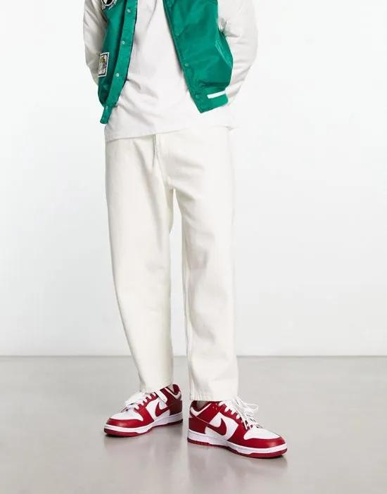 balloon fit jeans in white