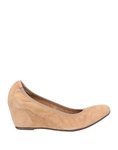 Beige Pump