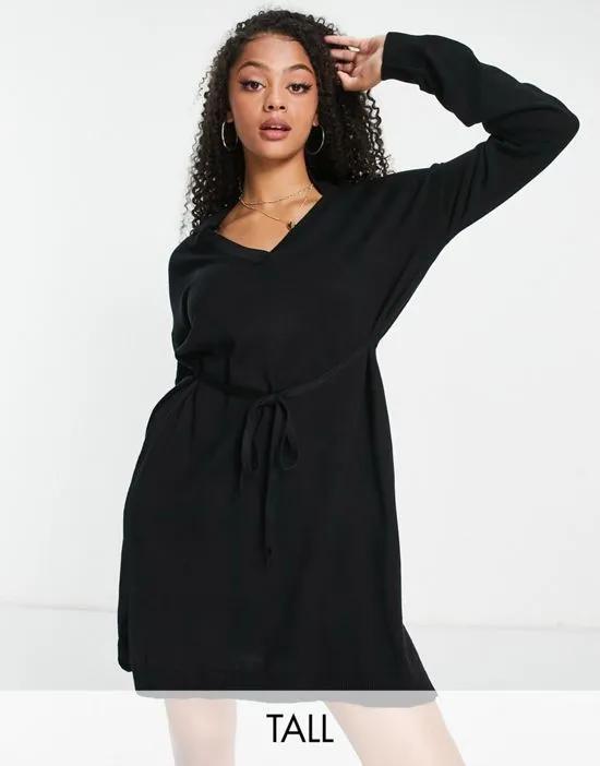 belted knitted mini dress in black