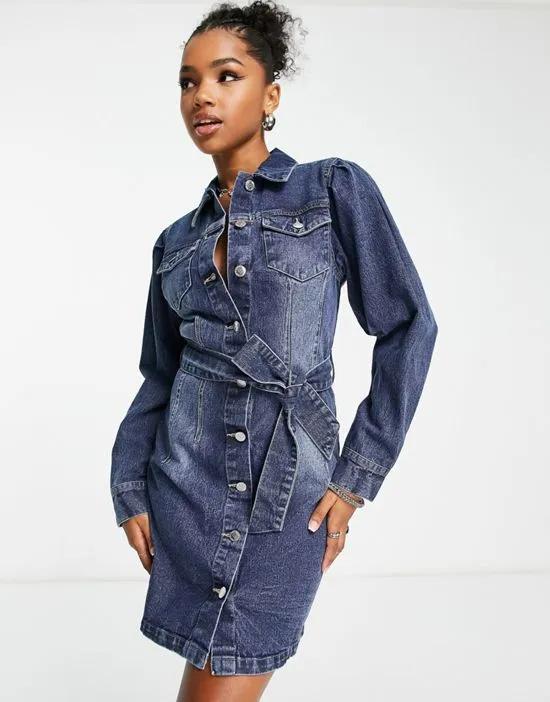 belted shirt dress in mid wash