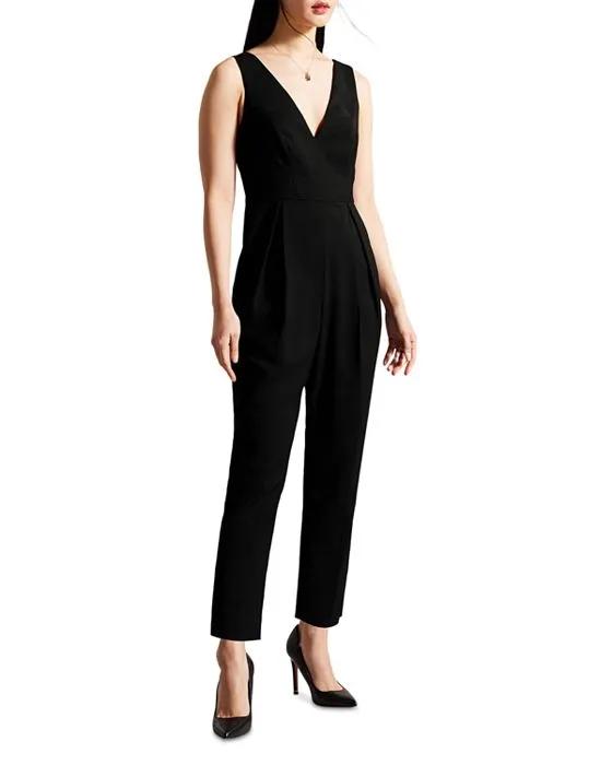 Bettsee Tailored Sleeveless Jumpsuit