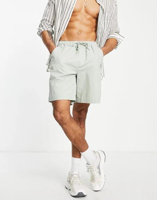boxy chino shorts in light khaki