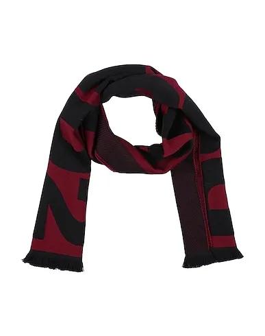 Burgundy Knitted Scarves and foulards