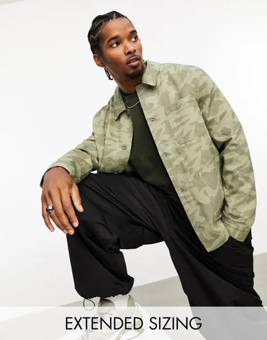 camo worker jacket in green