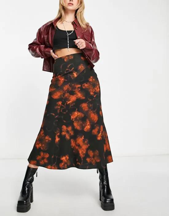 chiffon midi skirt in dark blurred floral