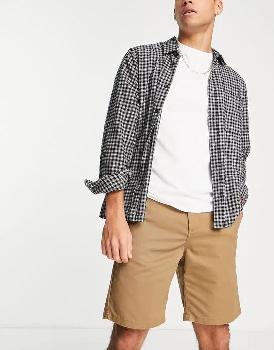 chino shorts in brown