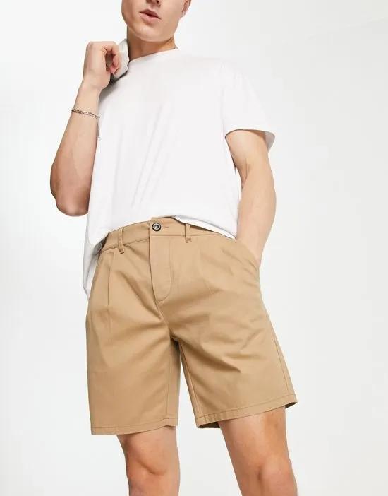 cigarette chino shorts in tan
