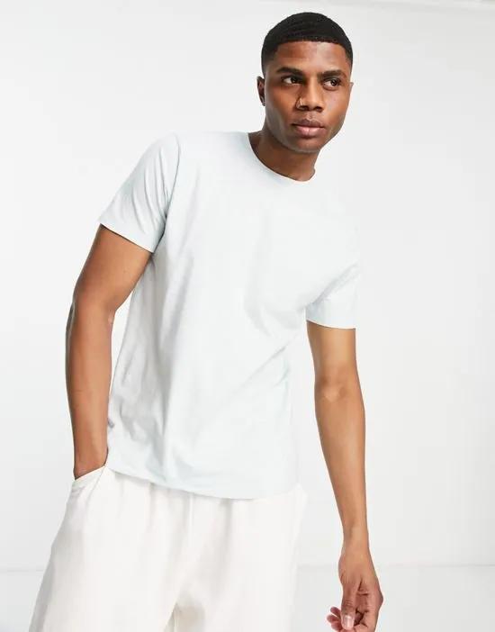 classic fit t-shirt in light blue - LBLUE