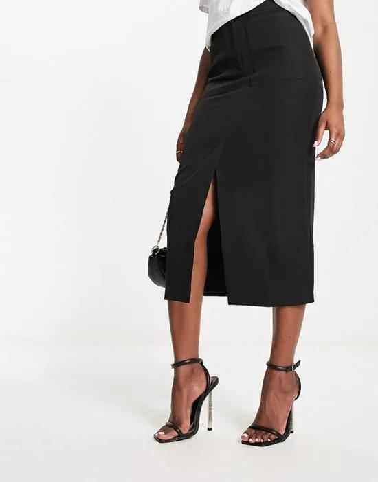 clean midi pencil skirt with pocket detail in black