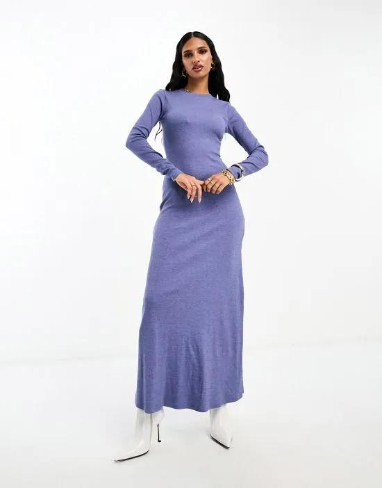 column maxi dress with crew neck in blue