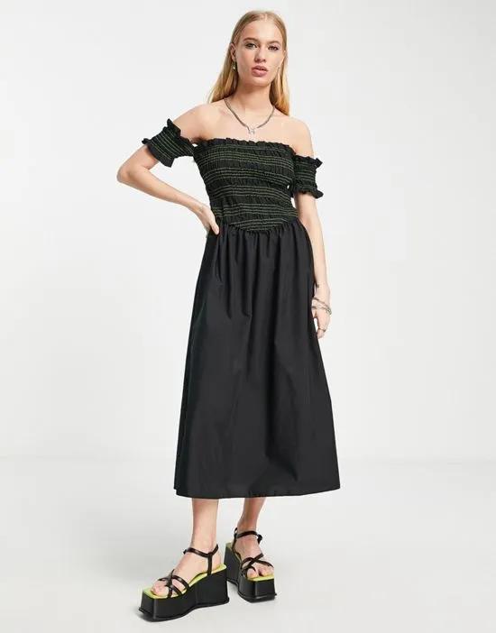 contrast stitching shirred bardot dress in black