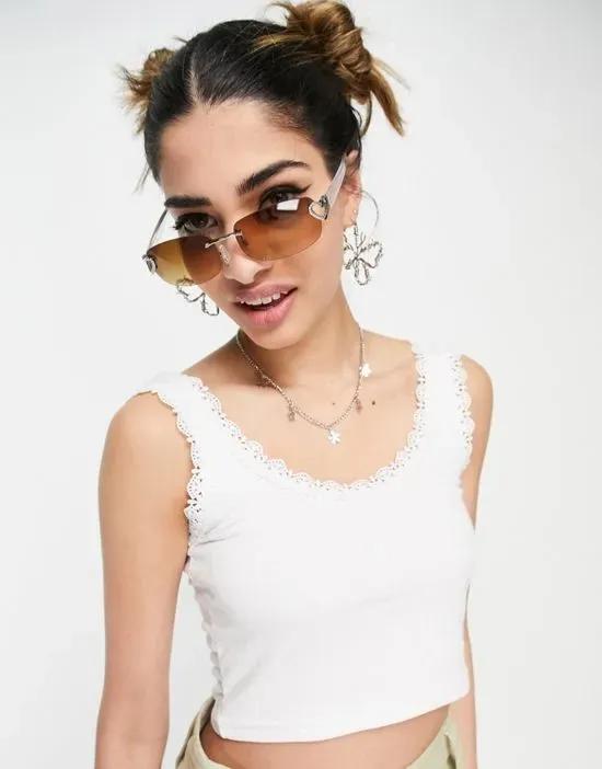 cropped ribbed tank top with lace trim in white