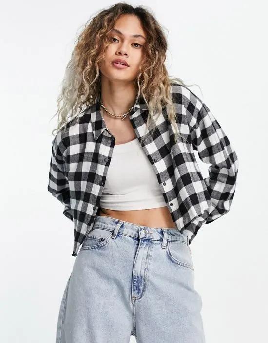 cropped shirt in black & white check