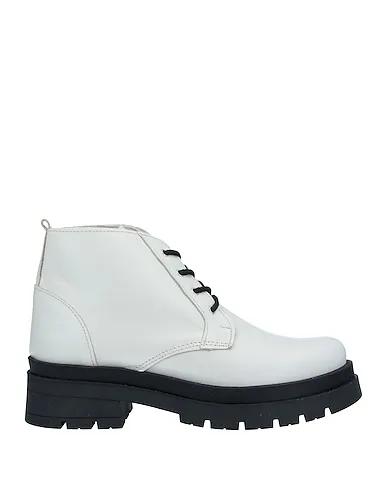 DIVINE FOLLIE | Ivory Women‘s Ankle Boot