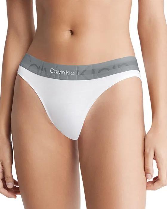 Calvin Klein Womens Embossed Icon Thong
