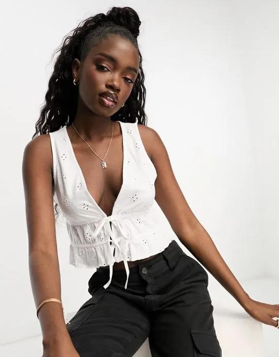 eyelet tie front top in white