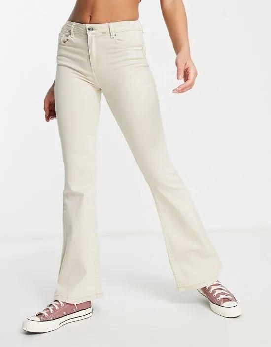flare jeans in ecru