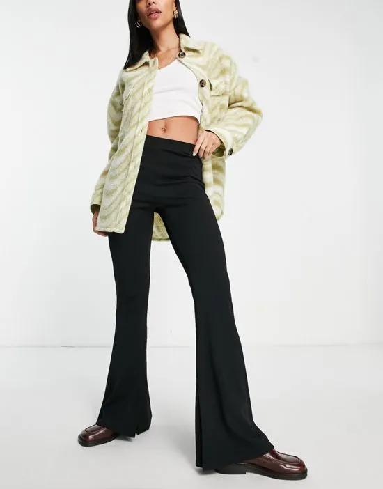 flare pants in crepe with side vent in black