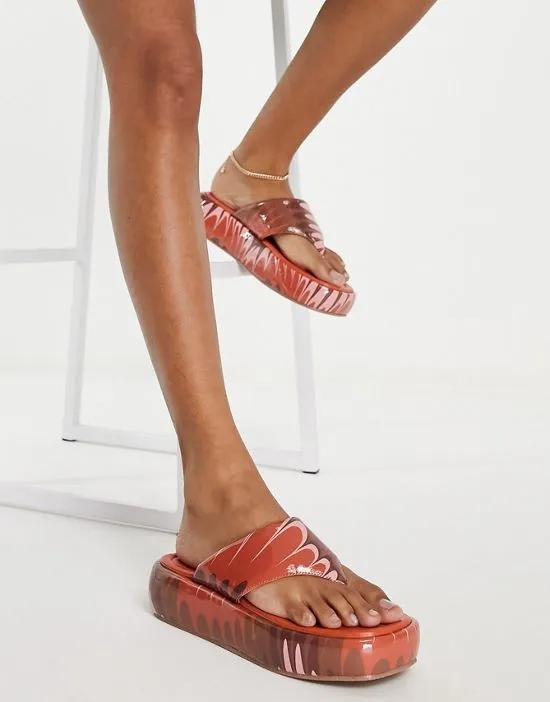 Francesca flatform sandals in retro print