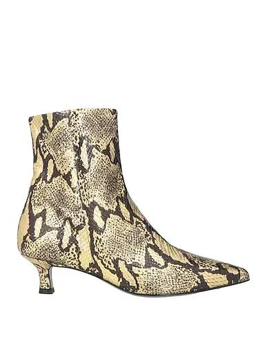 Gold Leather Ankle boot