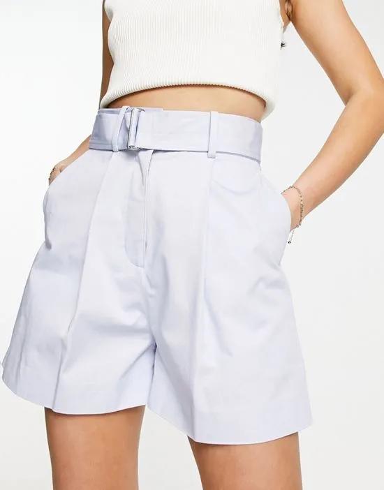 high waist shorts with belt in blue