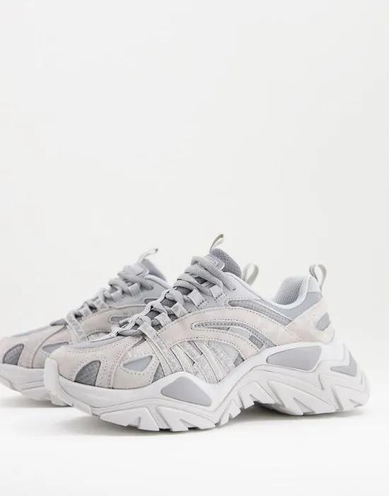 Interation sneakers in gray
