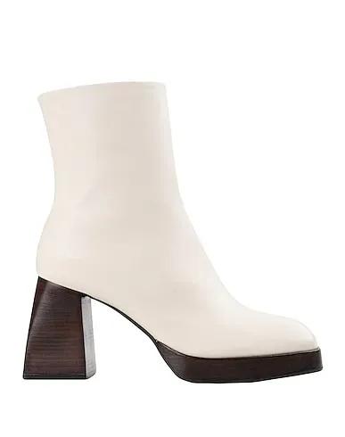 Ivory Ankle boot ANKLE BOOT
