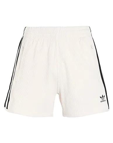 Ivory Shorts & Bermuda ADICOLOR CLASSICS WAFFLE SHORTS

