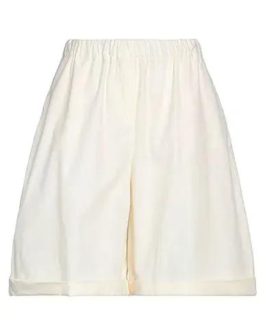 Ivory Velvet Shorts & Bermuda