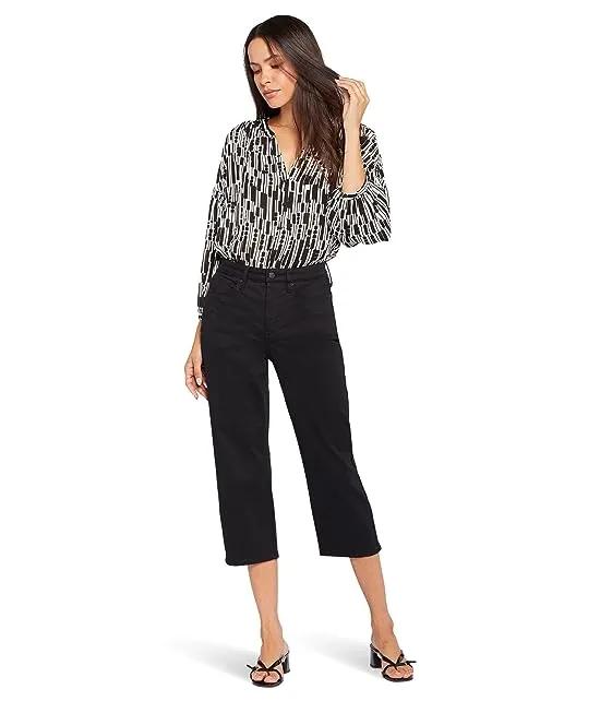Joni High-Rise Relaxed Capris in Black