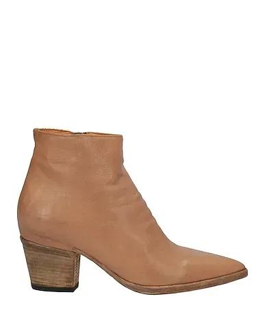 Light brown Ankle boot