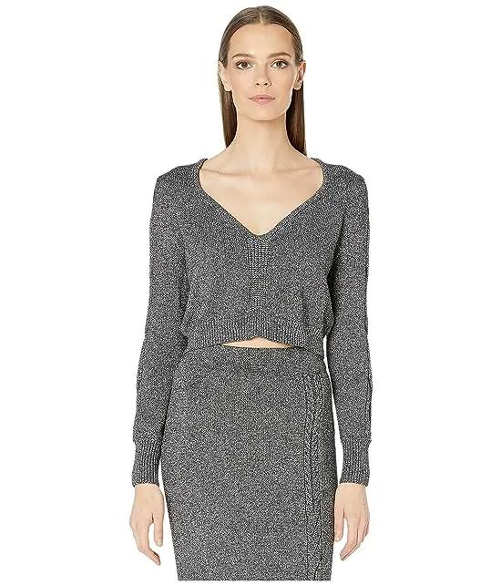 Long Sleeved Knit Top with Curved Neckline and Cab