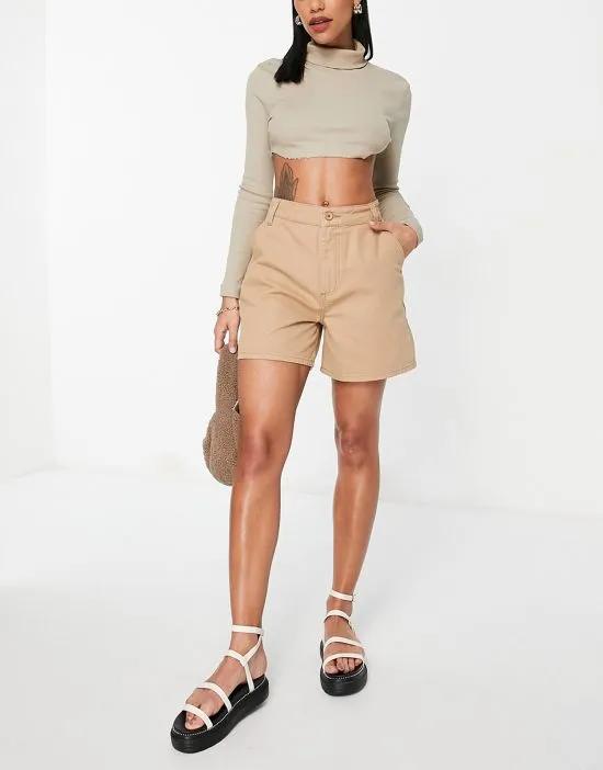 longline casual short in camel