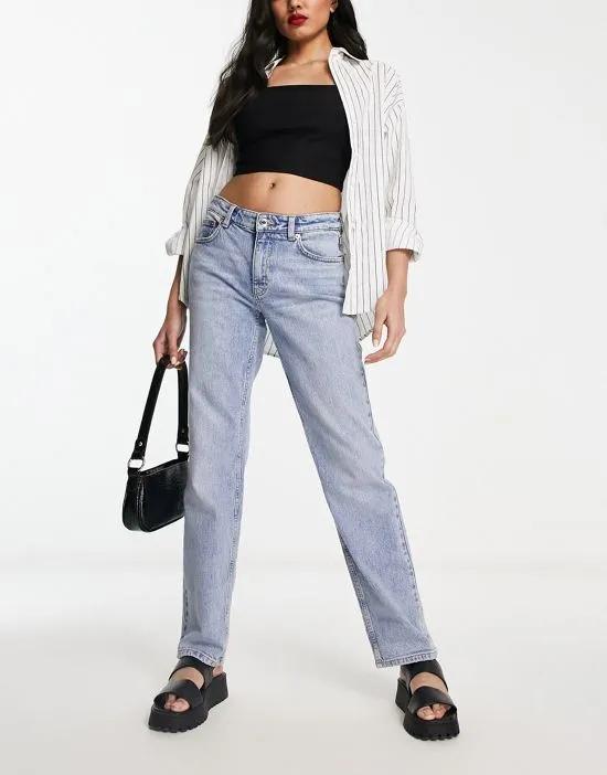 mid rise straight leg jeans in light blue