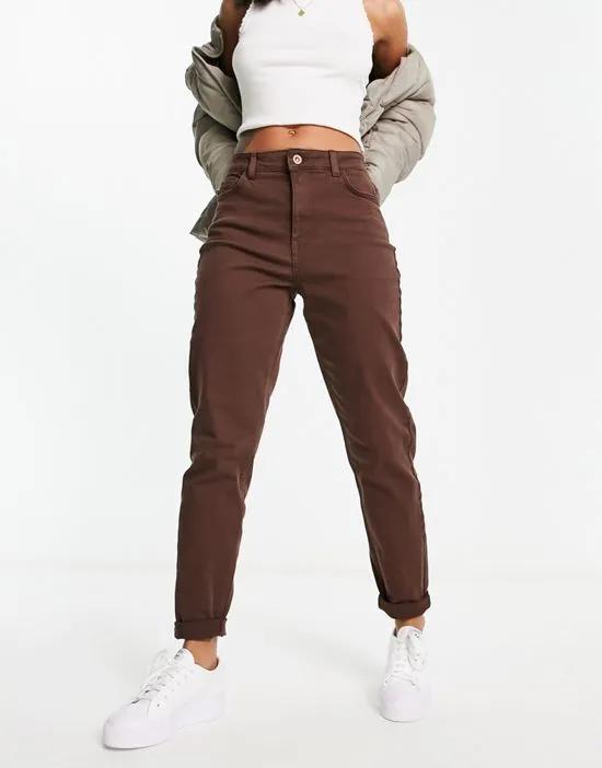 mid waist mom jeans in brown