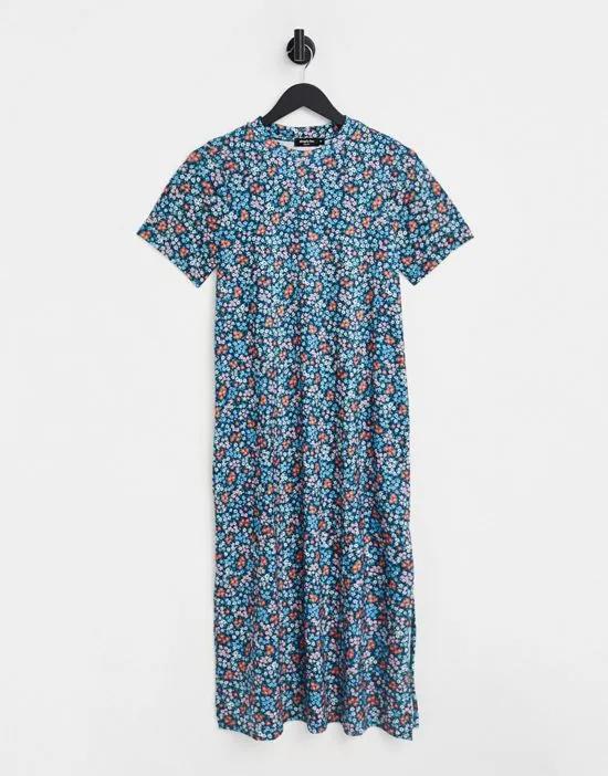 midi t-shirt dress in blue floral
