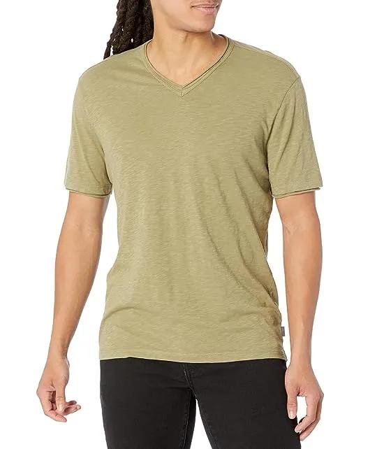 Miles Short Sleeve V-Neck T-Shirt K3595Z2