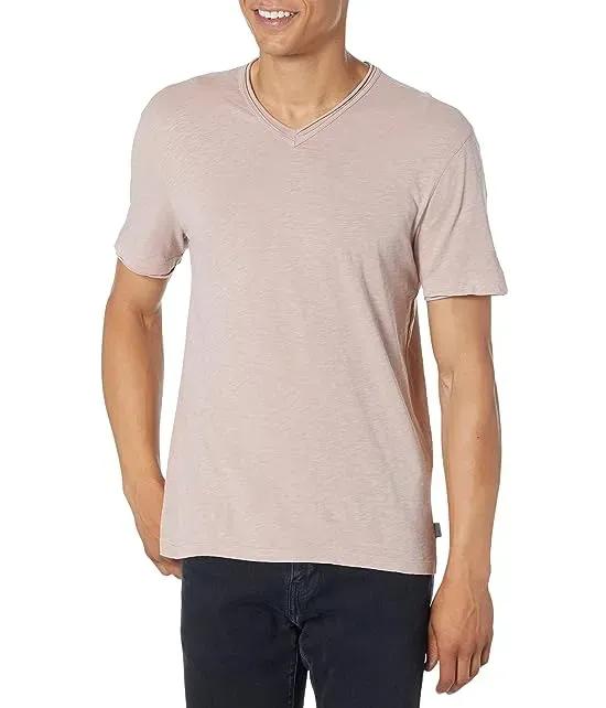 Miles Short Sleeve V-Neck T-Shirt K3595Z2