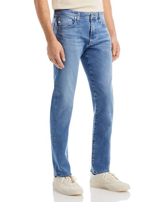 Modern Slim Fit Jeans in Terranea