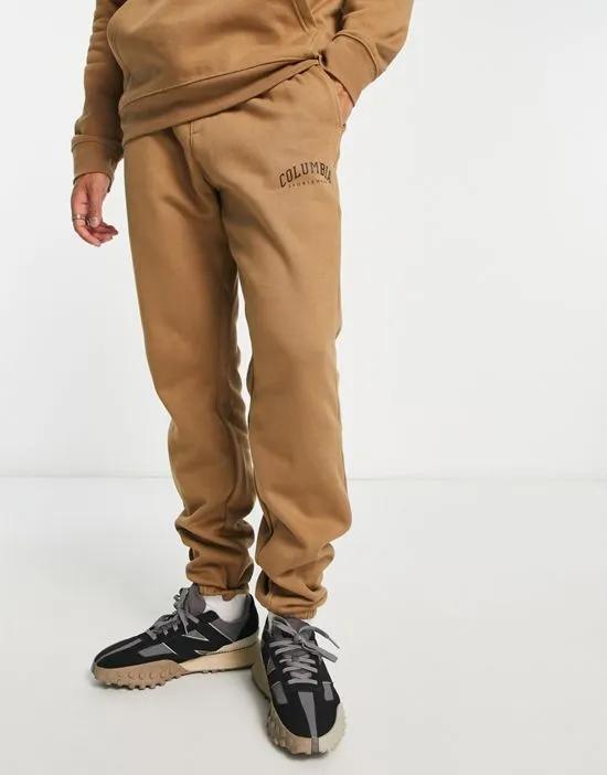 pacific ridge cargo pants in khaki