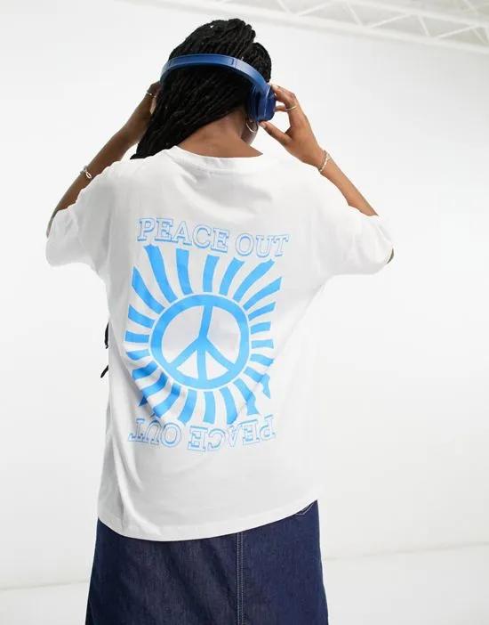 peace out motif oversized t-shirt in white