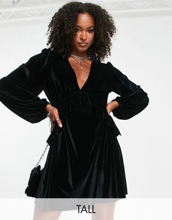 peplum velvet mini dress in black