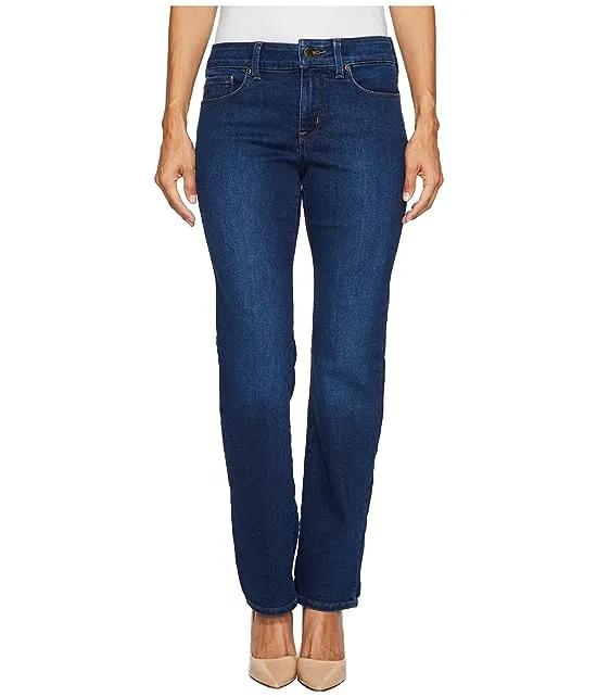 Petite Marilyn Straight Jeans in Cooper